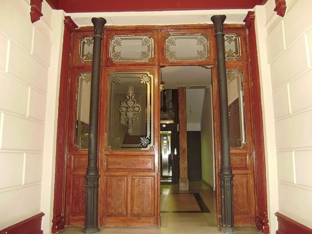 Hostal Miguel Angel Madrid Extérieur photo