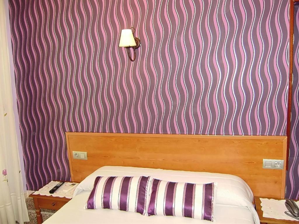 Hostal Miguel Angel Madrid Chambre photo